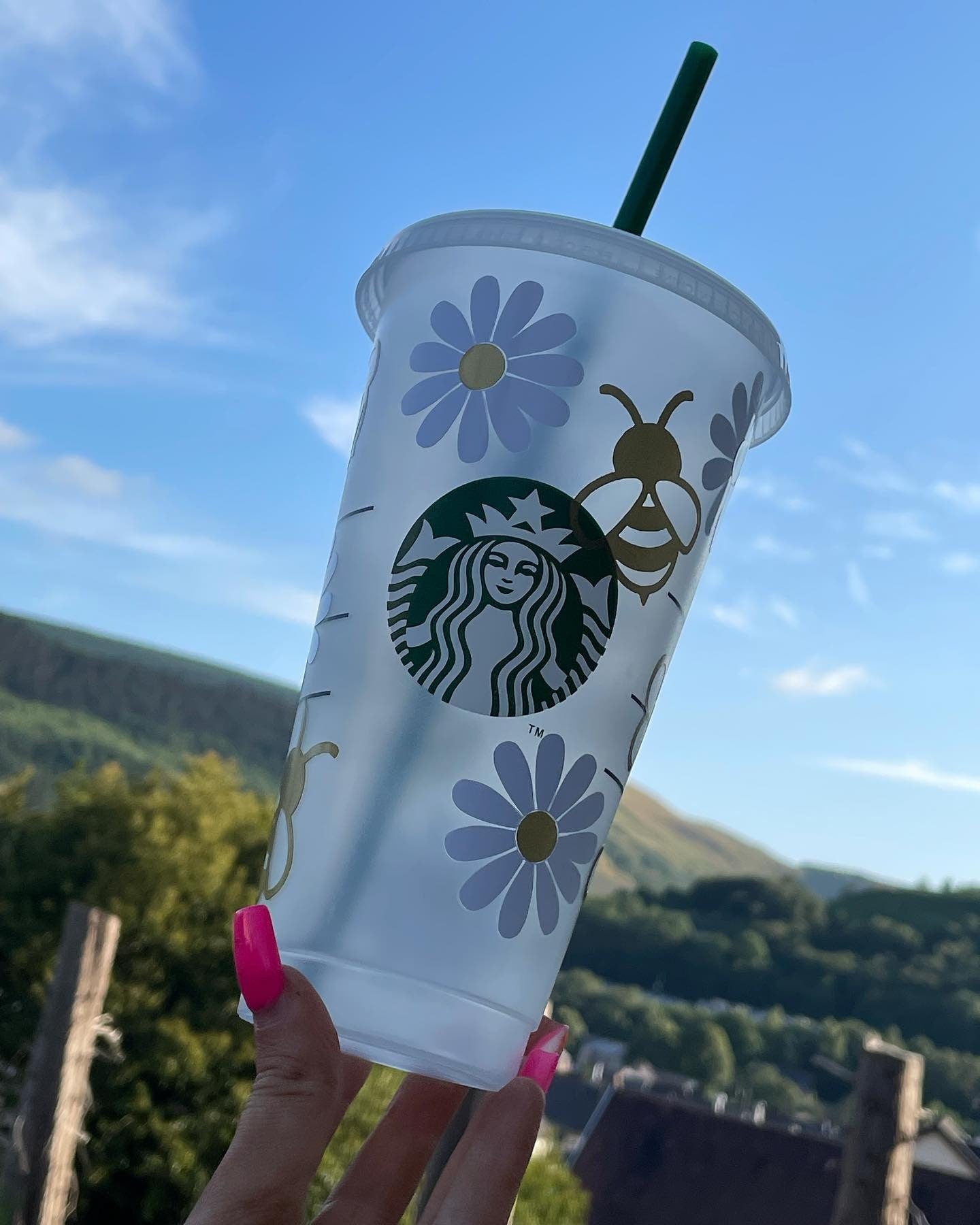 GOLDEN DAISY & BEES | Starbucks Cold Cup | Reusable Tumbler | Preppy Cup Retro Designer Inspired Cup