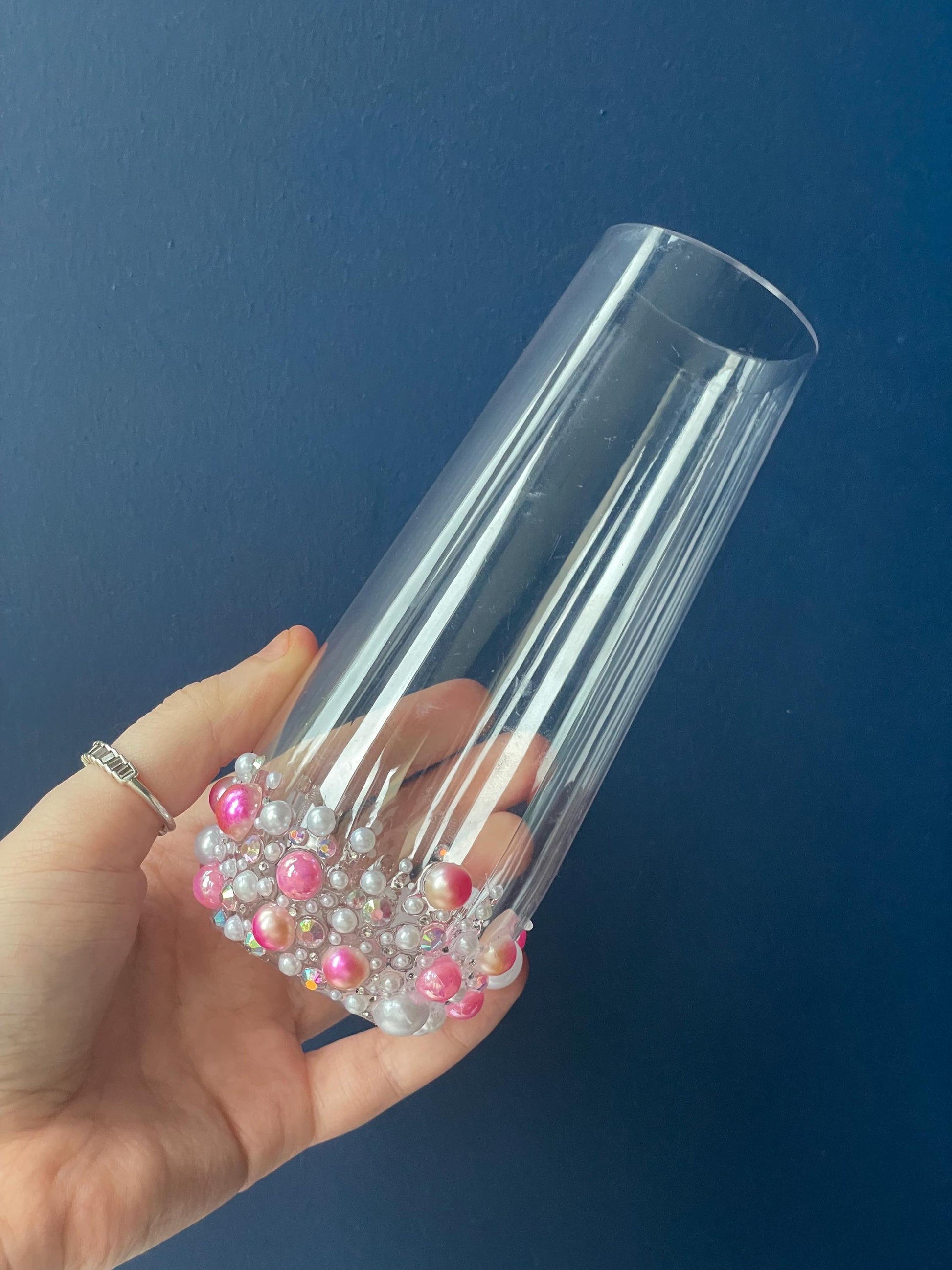 Custom Pearl and Gem Stemless Plastic Flute | Personalised Glass | Bride Hen Party Gift | Birthday Keepsake | Bling Name Cup